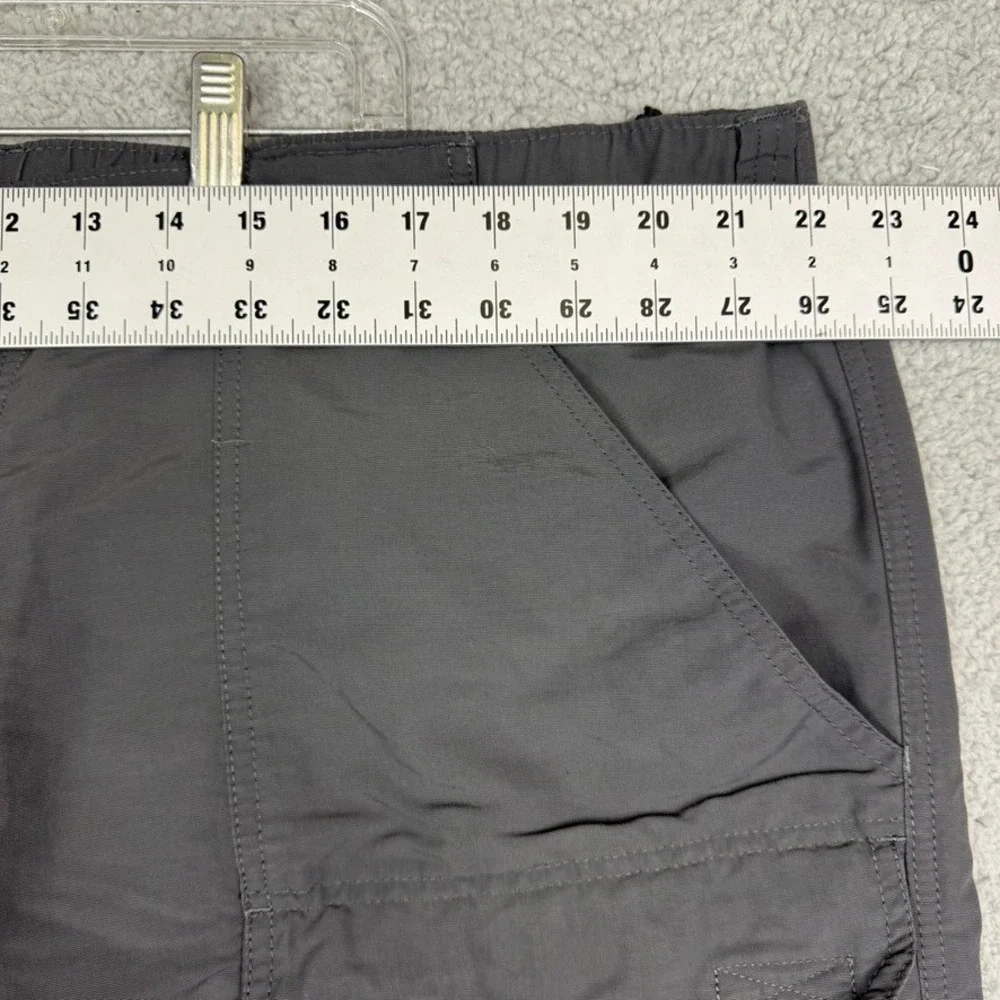The North Face Mens Gray Convertible Zip Off Cargo Hiking Pants Size 40x32‎